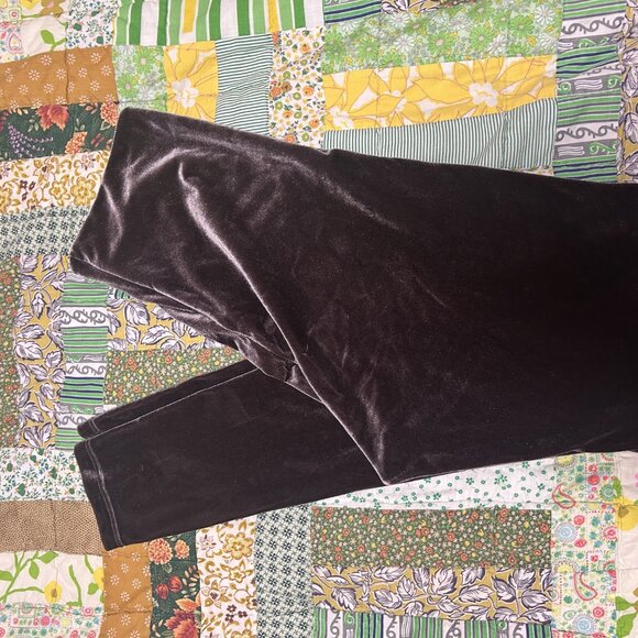 Commando Velvet Leggings in Indigo Purple - Picture 5 of 7